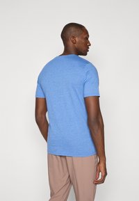 New Balance ESSENTIALS - Športne majice - blue gemstone