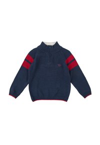 Suéter de punto azul marino con cuello con cremallera, que presenta rayas rojas en las mangas y puños y dobladillo acanalados. Pequeño logo en el pecho.