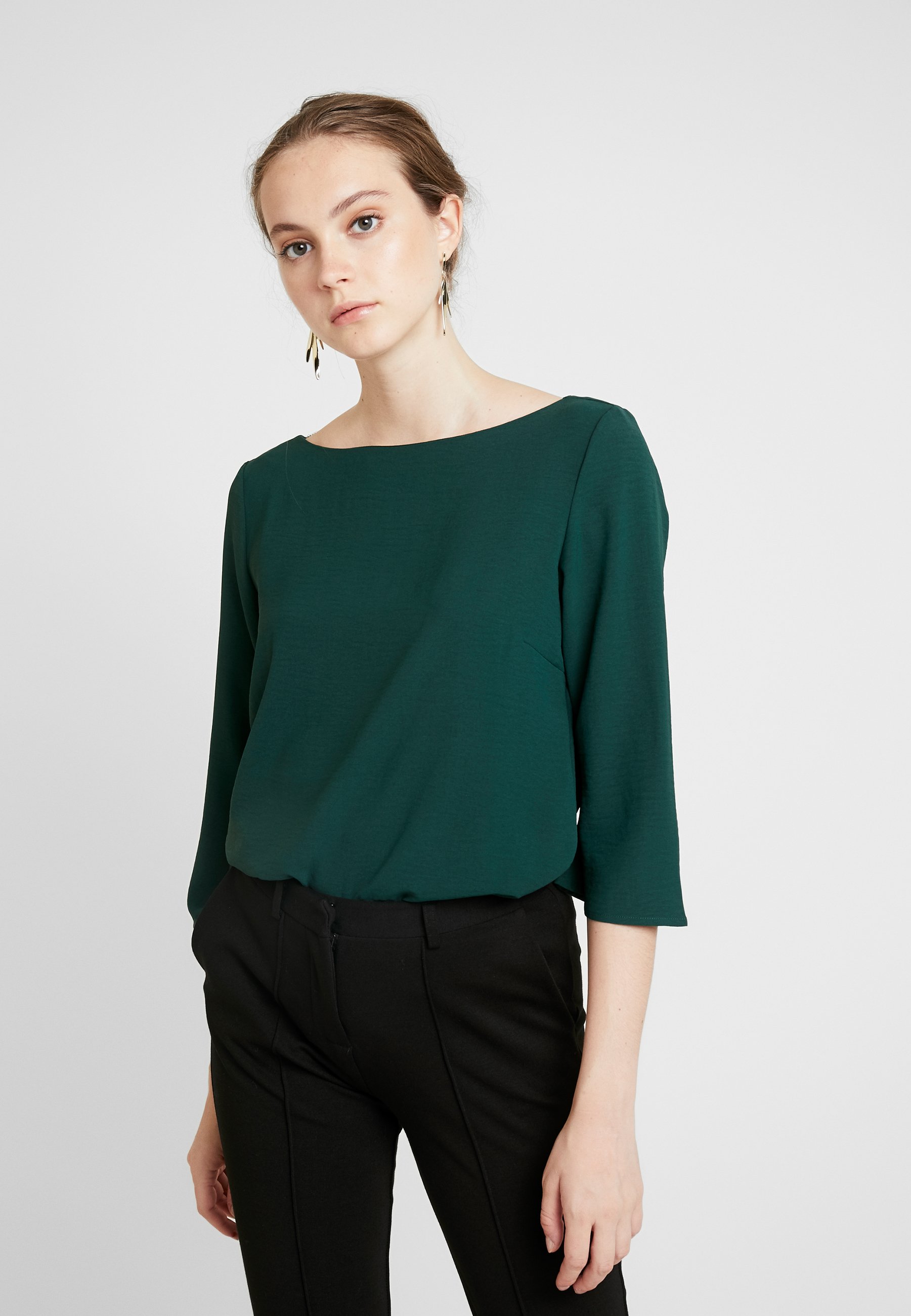 Vila VIRASHA BOATNECK Blouse pine grove Zalando.nl Vila VIRASHA BOATNECK Blouse dark green Zalando.nl