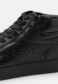 Calvin Klein TOP LACE UP ZIP MONO - Sapatilhas de cano alto - black
