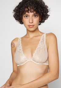 LASCANA Beugel BH - gold