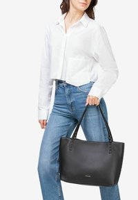 Miriade SHOPPING NARA - Handtas - nero