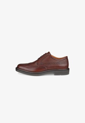 Scarpe da uomo in pelle marrone con dettagli traforati, punta rotonda, lacci e suola in gomma nera, caratterizzate da una texture liscia e design elegante.