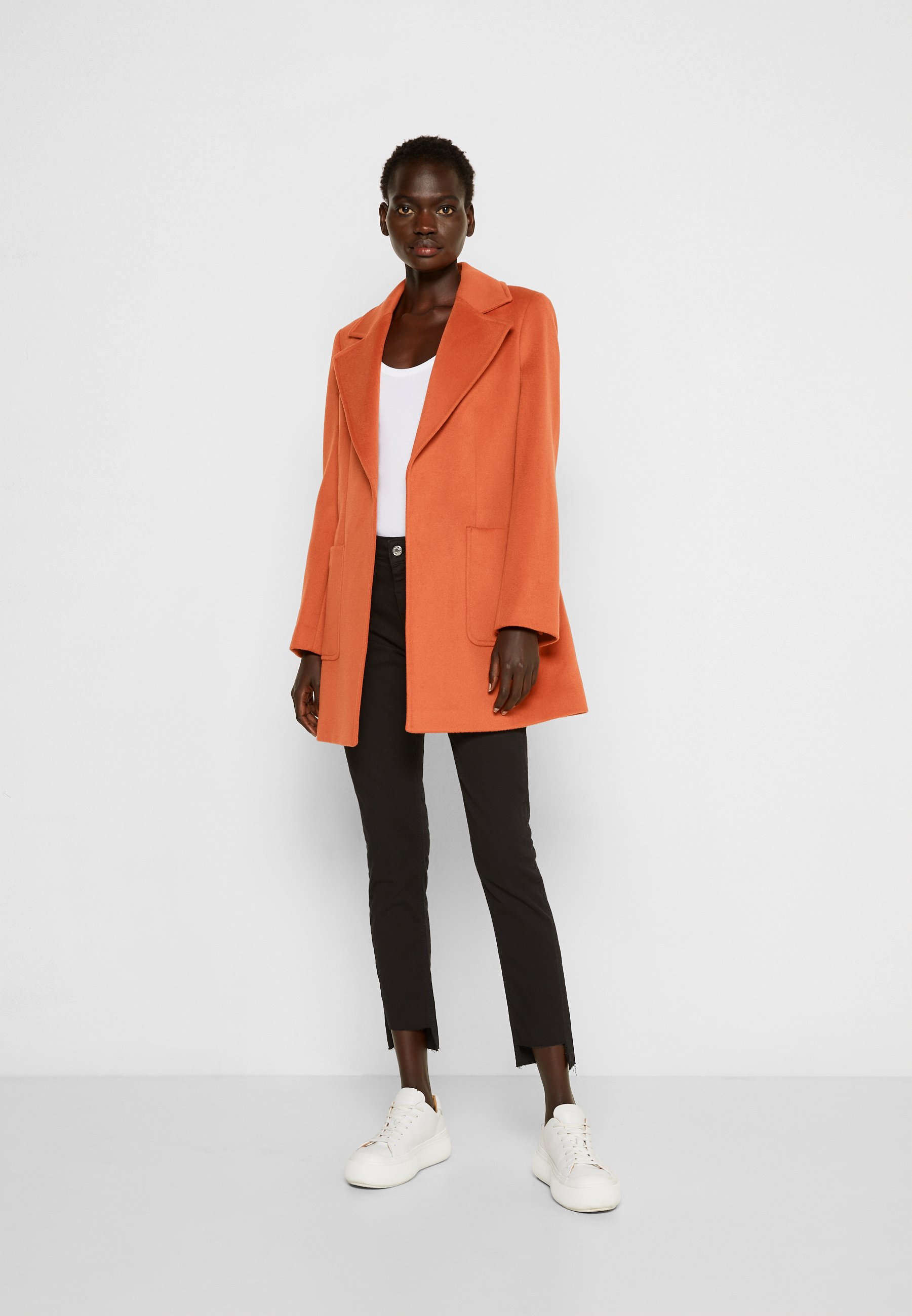 coat orange