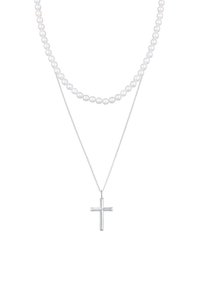 Schichtkette mit einer Reihe von weißen Perlen und einem silbernen Kreuzanhänger an einer zarten Kette. Einfaches und elegantes Design.