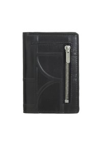 Portafoglio in pelle nera con design geometrico a rilievo, scomparto con zip sulla destra e più slot per carte all'interno. La cerniera ha accessori in argento.