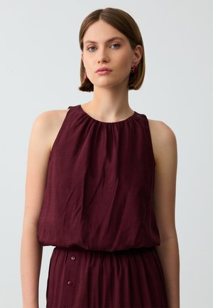 STRAIGHT CUT ROUND NECK SLEEVELESS - Bluse - burgundy