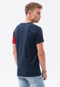 Ombre Camiseta estampada - navy blue
