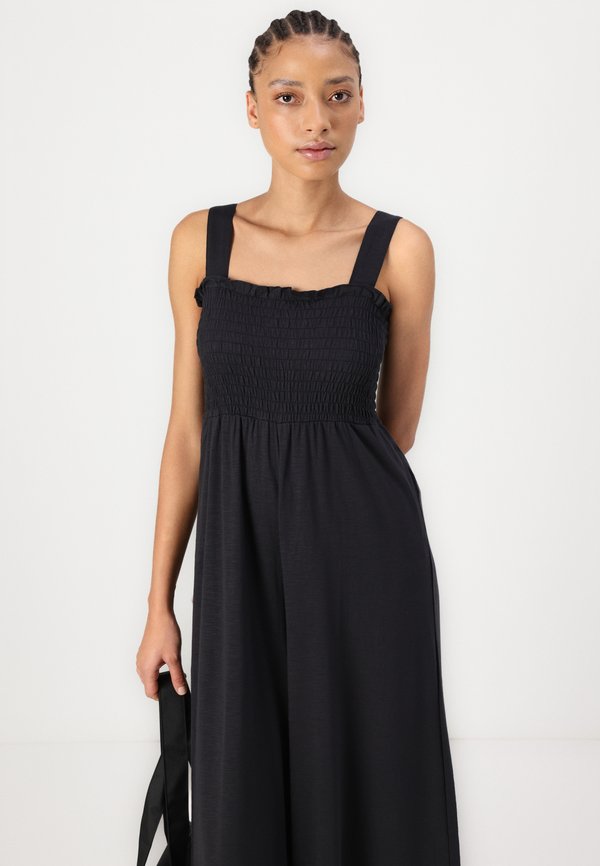 JUST PASSING BY - Jumpsuit2