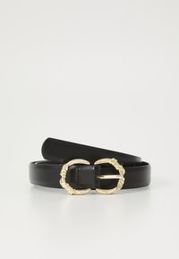 Ceinture en cuir noir avec une boucle double en ton dor�é présentant un design torsadé. Texture lisse, extrémités arrondies et plusieurs trous de réglage.