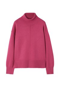 Roza pletena pulover s visokim rebrastim ovratnikom, spuštenimi rameni in rebrastimi manšetami. Ima čist, brezšiven dizajn in mehak teksturo.