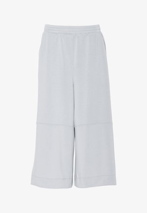 Jasnoszare spodnie o szerokich nogawkach z elastycznym paskiem w talii i subtelnymi detalami szwów na nogawkach, długość do kostek, luźny krój.