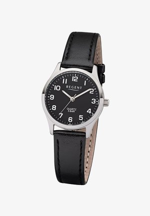 Montre-bracelet Black Regent en quartz avec boîtier argenté, chiffres blancs, marqueurs des minutes, trois aiguilles et bracelet en cuir noir avec coutures.