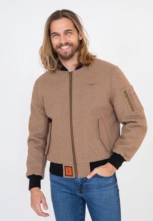 TRACK - Kurtka Bomber