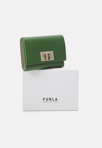 Furla COMPACT WALLET - Geldbörse - ivy
