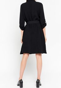 LolaLiza Vestido camisero - black