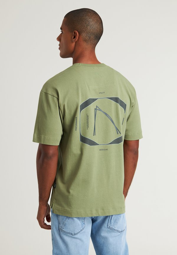 CAPITAL - T-Shirt print