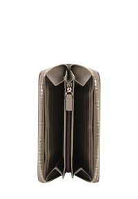 Zippered wallet in taupe leather, featuring multiple card slots and a central zip pocket. Textured surface and gold-tone hardware details.