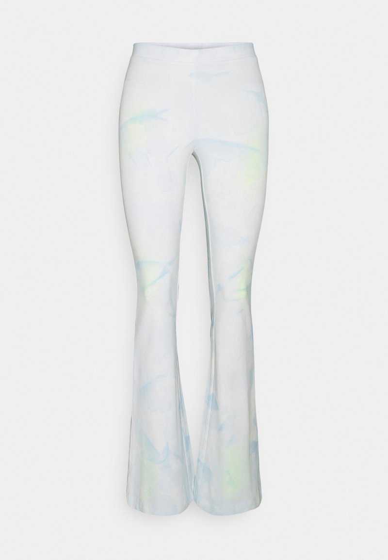 Weekday Broek niet gedefinieerd