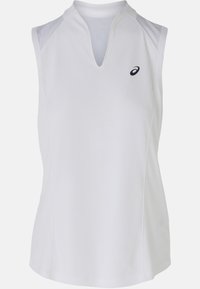 Polo sin mangas de color blanco, hecho de tejido transpirable. Presenta un escote en V, acentos de malla en los hombros y un pequeño logo negro en el pecho.