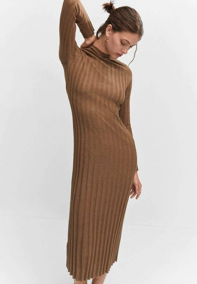Mango FLURRYBS Jumper dress karamel/camel Zalando.ie