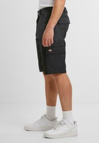 Dickies WORKWEAR EVERYDAY  - Shorts - black
