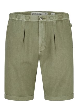 Shorts décontractés vert clair avec bouton et taille élastique, plis avant, ourlets retroussés et poches latérales.