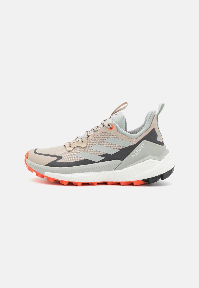 Adidas Terrex - TERREX FREE 2.0 LOW WOMEN - Túracipők - beige/core black/semi impact orange, Nagyítás