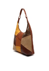 Borsa a spalla in pelle con un design a patchwork nei toni del marrone, giallo e beige, dalla texture liscia e una singola tracolla marrone.