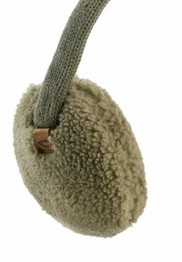 Olijfgroen oorwarmers gemaakt van zachte, pluche stof met een gestructureerde afwerking, met een gebreide strap en een klein leren accent.