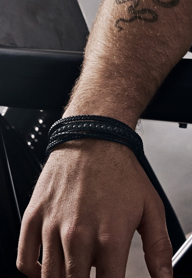 LUCLEON NAXOS - Armband - black