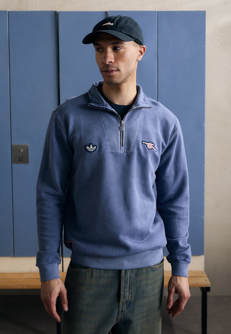 adidas Originals - ARSENAL FC ICON HALF ZIP - Športne kratke hlače - night sky, Povečajte