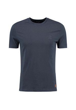 Camiseta de algodón azul marino con cuello redondo y mangas cortas; presenta un logotipo sutil en el pecho y una pequeña etiqueta de marca en el dobladillo.