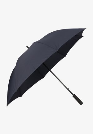 Paraguas de tela azul marino con un marco de metal negro y un mango con textura, que presenta una forma clásica y un diseño suave y aerodinámico.