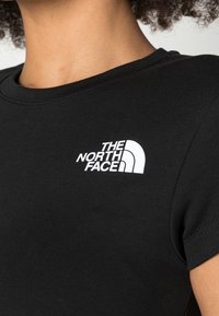 The North Face Jednoduché tričko - black
