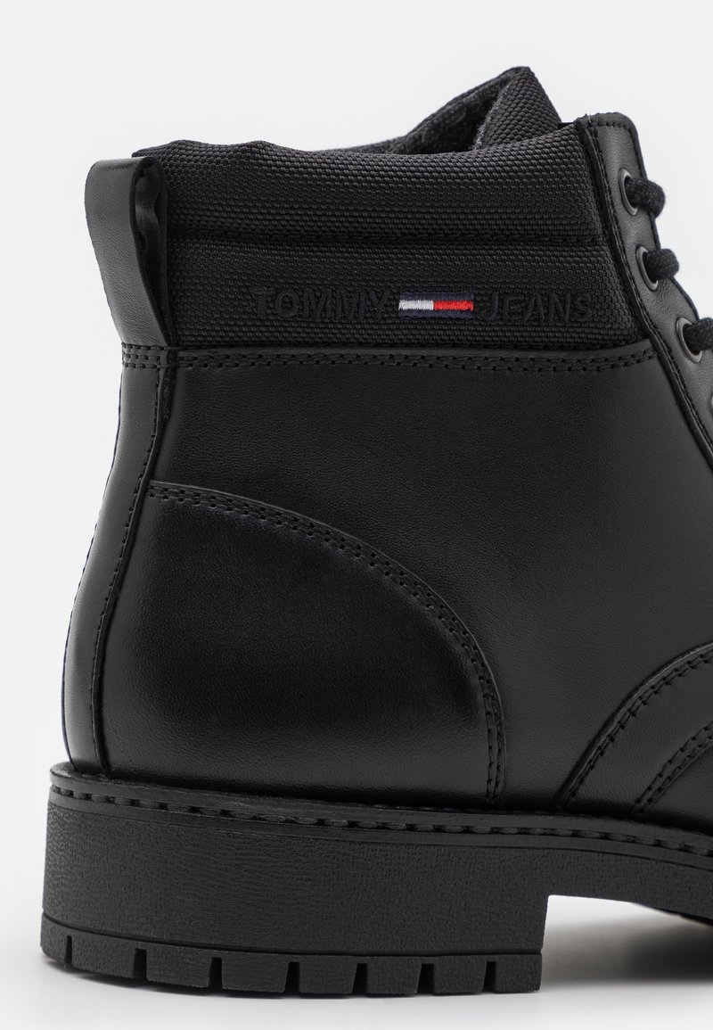 tommy jeans classic short lace up boot