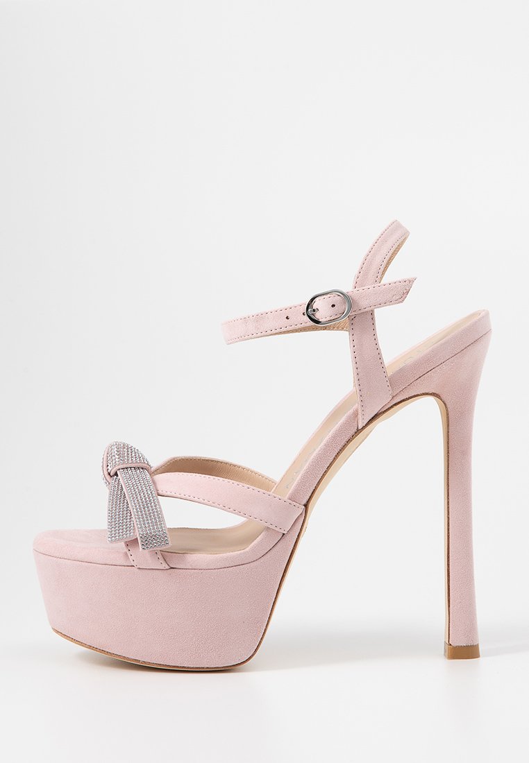 Stuart Weitzman Sandalen met plateauzool roze