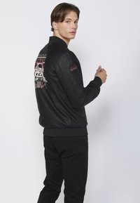 Koroshi EFFECT  - Műbőr dzseki - black