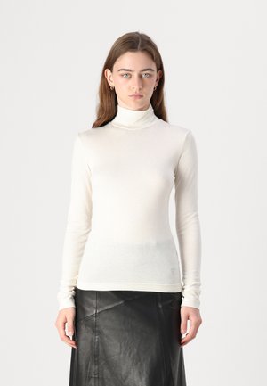 ANITA TURTLE NECK - Strikkegenser - weiß