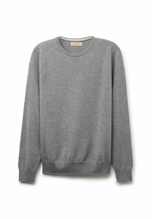 Grå stickad tröja med rund halsringning, tillverkad av mjukt material, med långa ärmar och ribbade mudd och nederkant, med en slät yta och minimalistisk design.