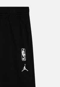 Nike Performance NBA LOS ANGELES LAKERS TEE JOGGER UNISEX SET - Echipament cluburi fotbal - style spec