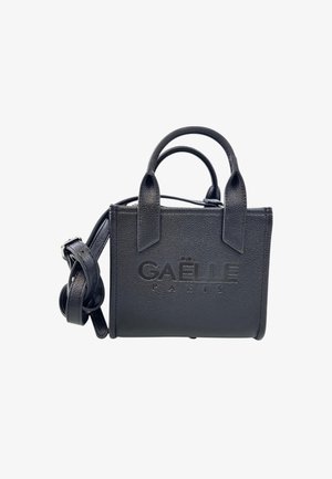 Borsa a mano in pelle nera con logo "GAËLLE PARIS" in rilievo. Dotata di manici corti e di una tracolla removibile. Forma rettangolare compatta.