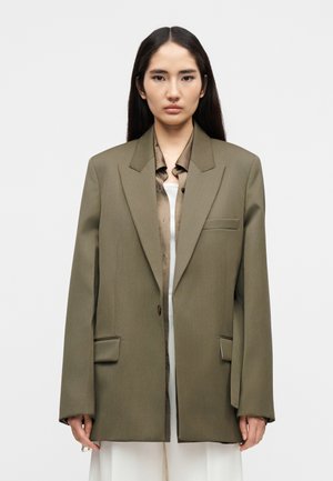 BELTED TAILORED - Abrigo corto - sage melange