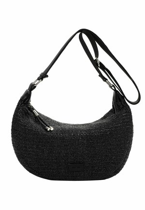 Sort vævet skuldertaske i halvmåneform med justerbar rem og lille flettet lynlås træk.