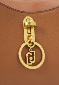 LIU JO HOBO - Sac à main - deer