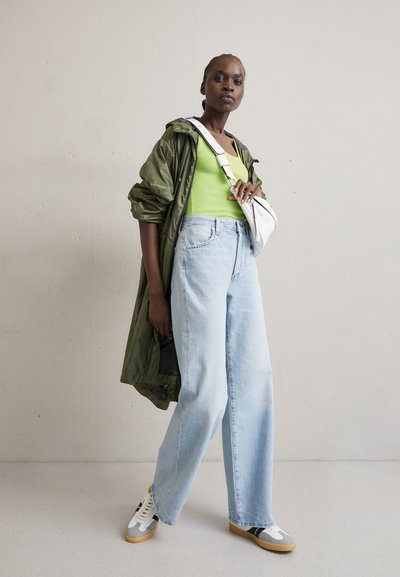 Citizens of Humanity ANNINA LONG - Wide leg - parfait/light indigo