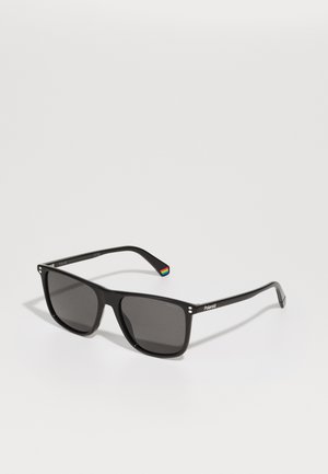 Sunglasses - black