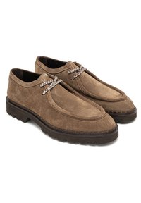 Desa Derbies - brown