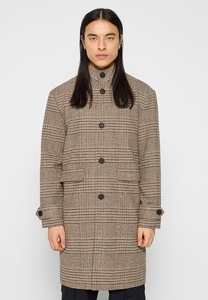 SOWEN CHECK  - Mantel - chinchilla detail:check