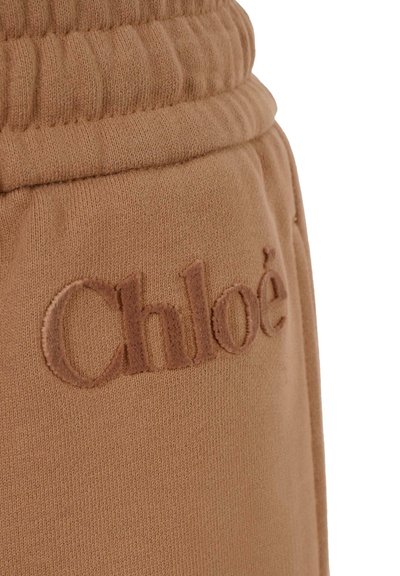 Brązowa bawełniana tkanina z elastycznym paskiem w talii. Wyszywane logo "Chloé" w dopasowanym kolorze, o miękkim wykończeniu.